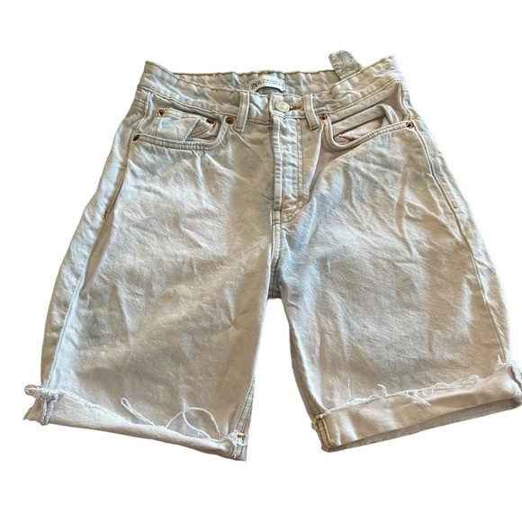 Zara Pants - Zara women's size 4  distressed jean shorts, waist 15", inseam 7"